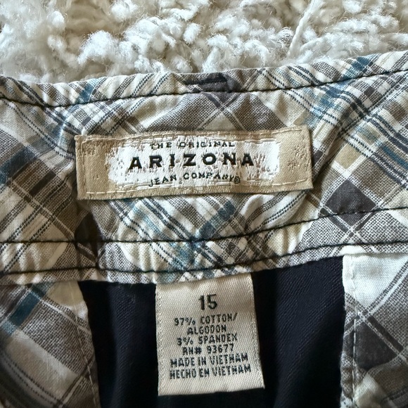 Arizona Jean Company Plaid Shorts in Black, Brown, and White - Picture 3 of 6